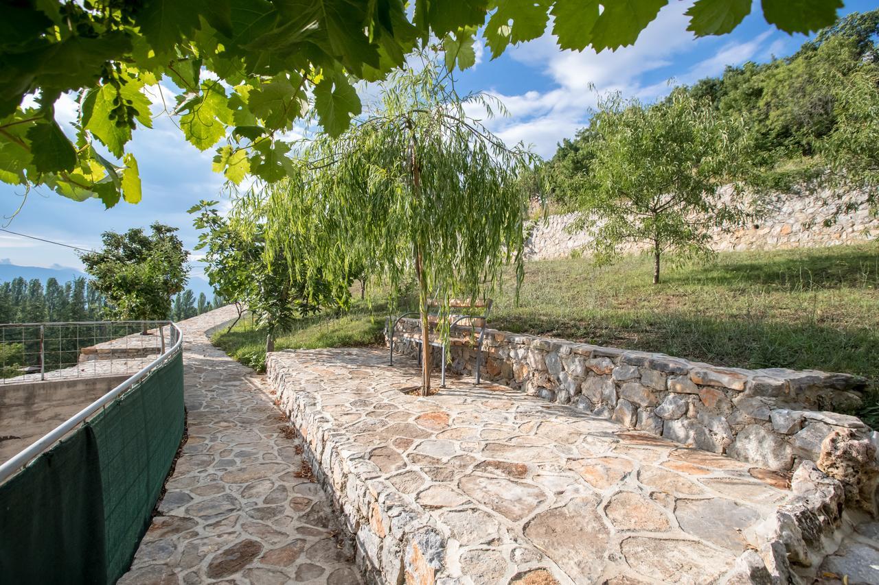 View Topia Apartments Ohrid Exteriör bild