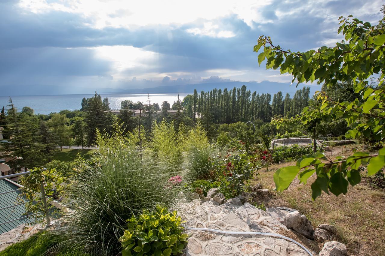 View Topia Apartments Ohrid Exteriör bild